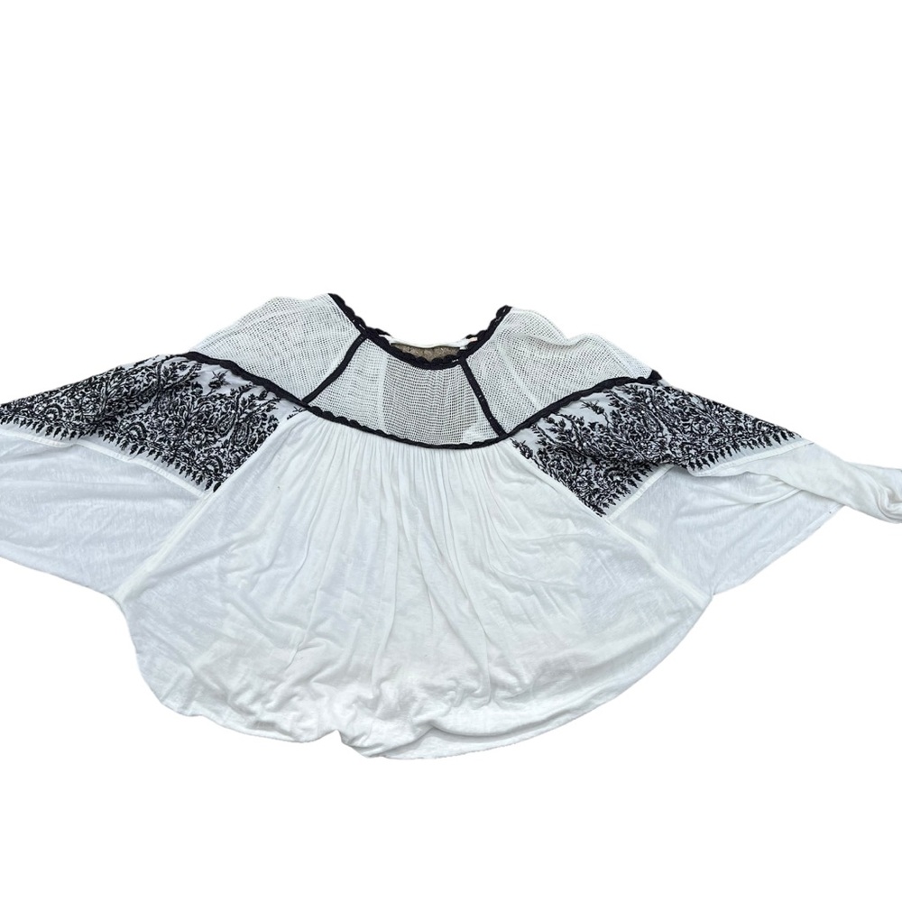 Free people women’s top size large white gray oversize
